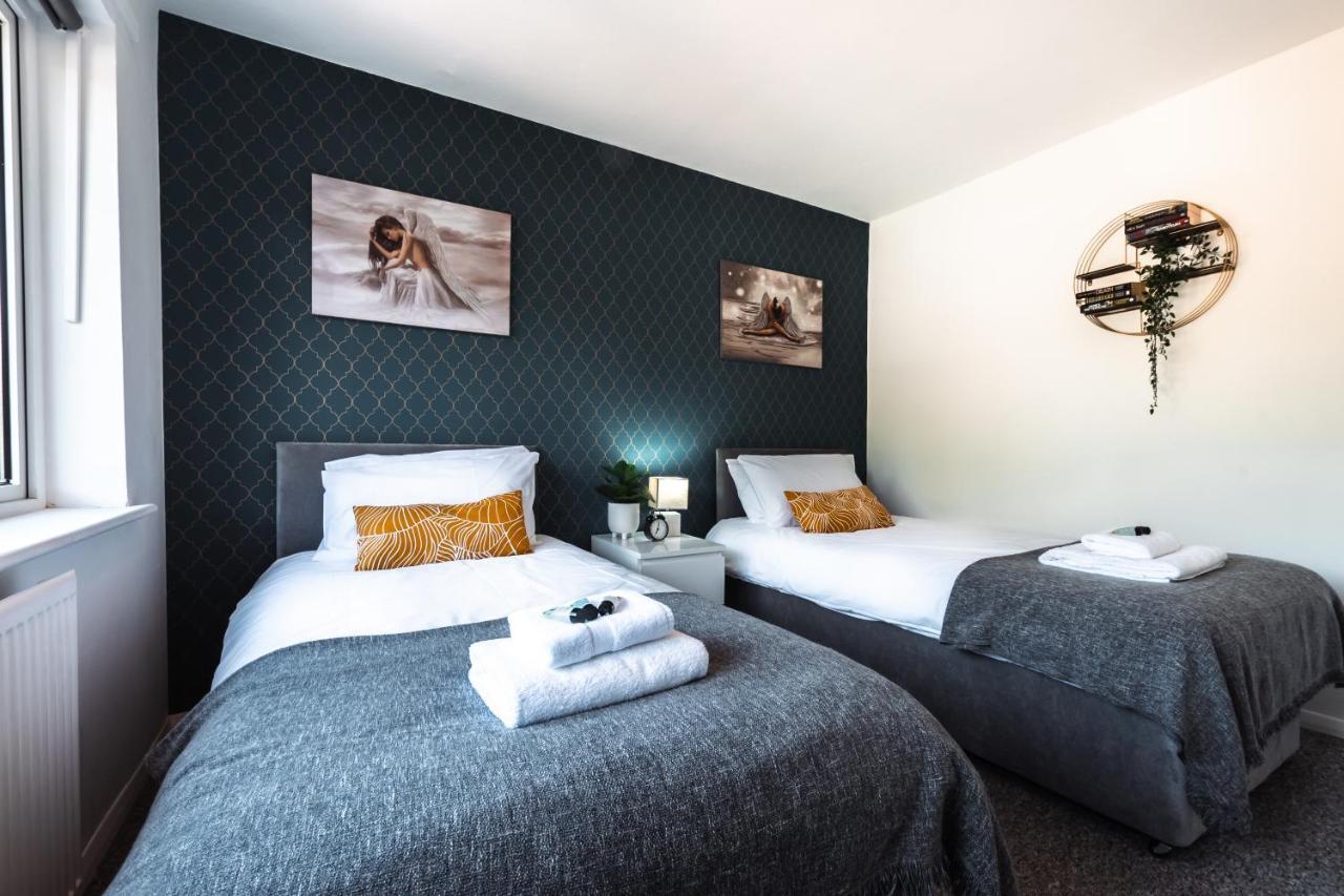 3 Bedrooms House Ideal For Long Stays! Southampton Kültér fotó
