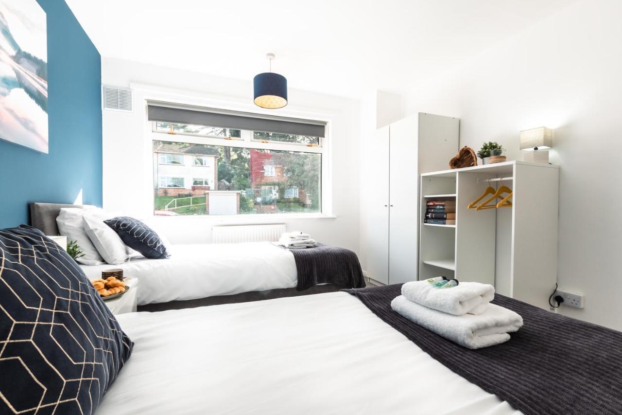 3 Bedrooms House Ideal For Long Stays! Southampton Kültér fotó